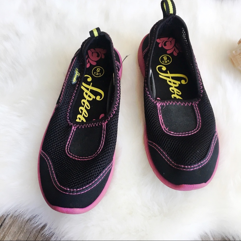 SPEEDO Girls Neoprene Water Shoe Size S 13/1